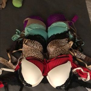 Multiple bras. Sizes 32C, 34B, 34C,